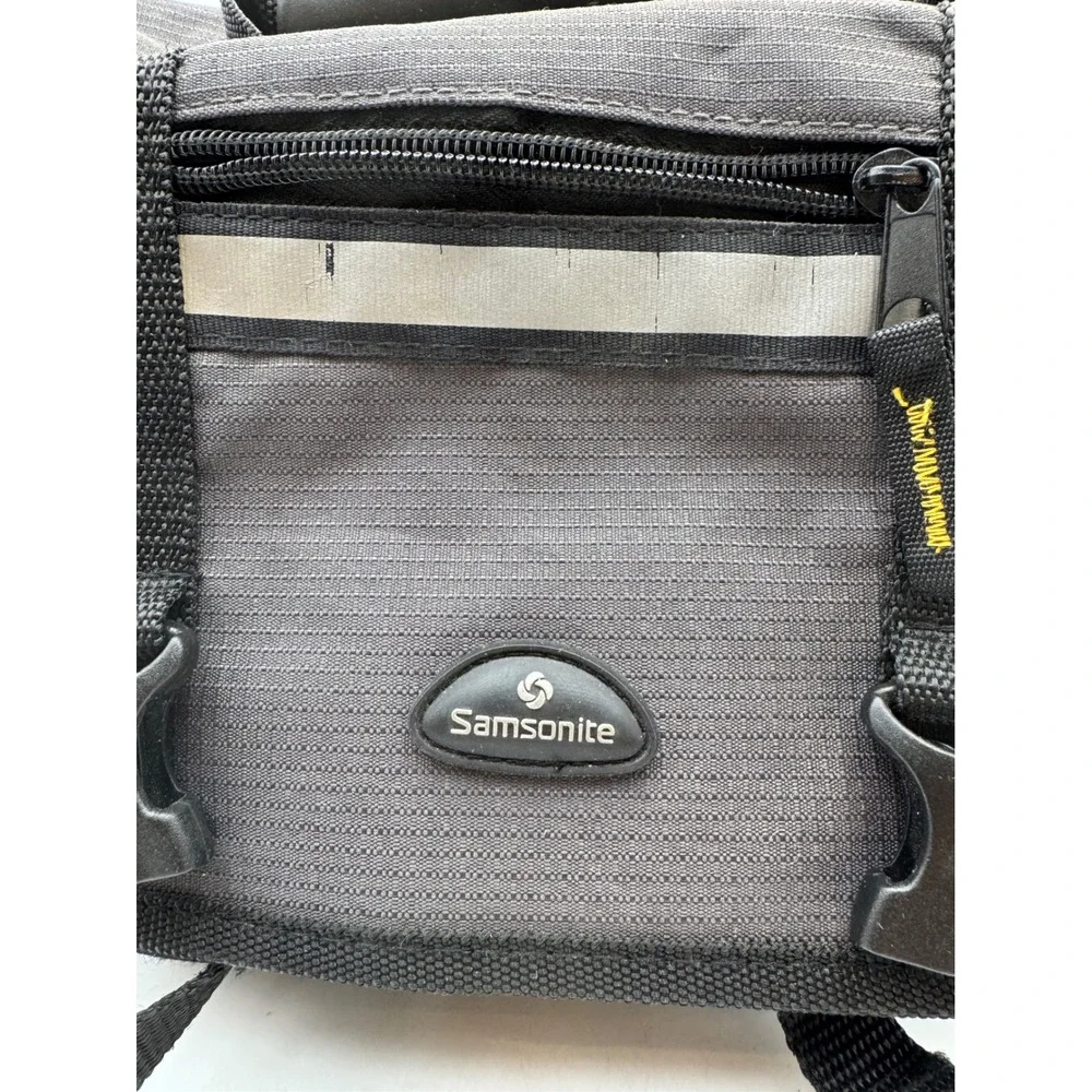 Samsonite Grey Black Ripstop‎ Camera Gear Bag with Padded Handle and Mounts